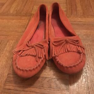 COPY - Minnetonka Moccasins - Coral - Women's Siz…